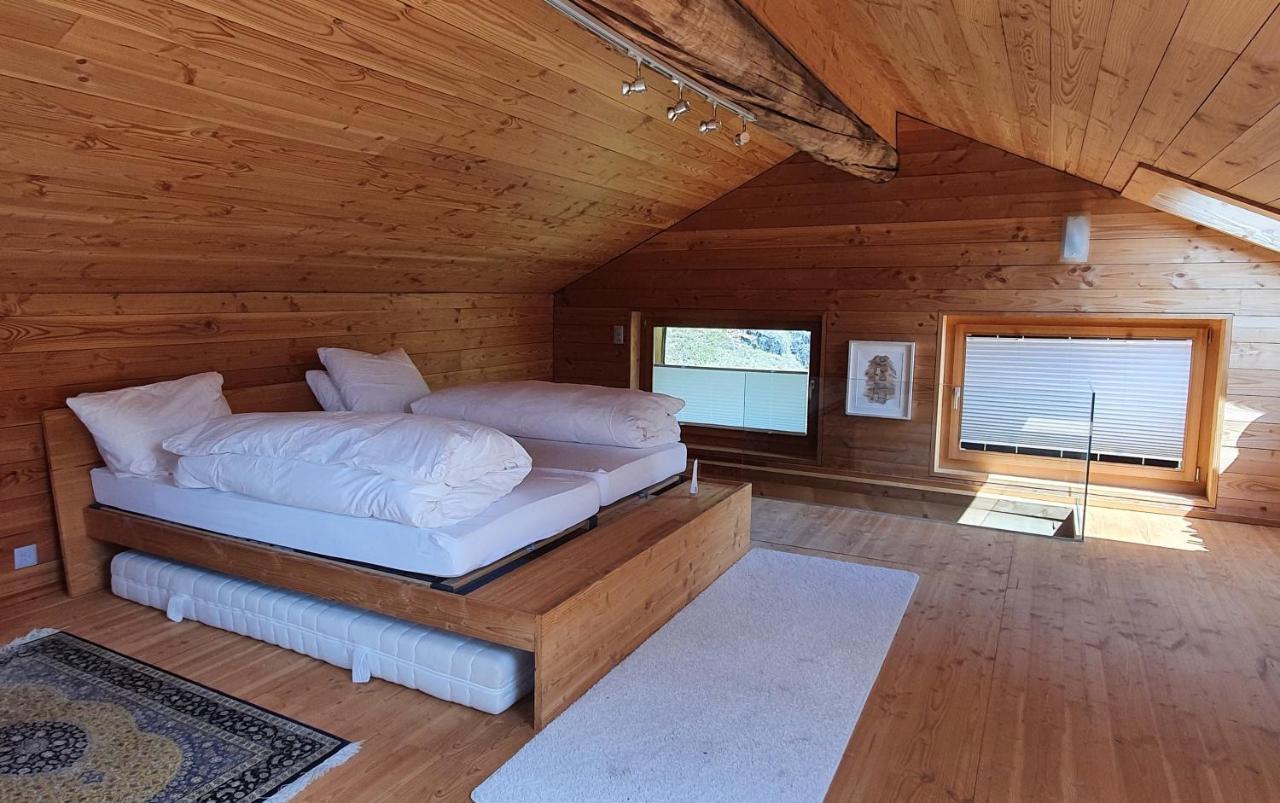 Chalet Biene - Swiss Alp Chalet With Sauna And Jacuzzi Ulrichen Chambre photo