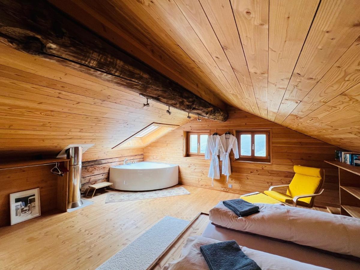 Chalet Biene - Swiss Alp Chalet With Sauna And Jacuzzi Ulrichen Extérieur photo