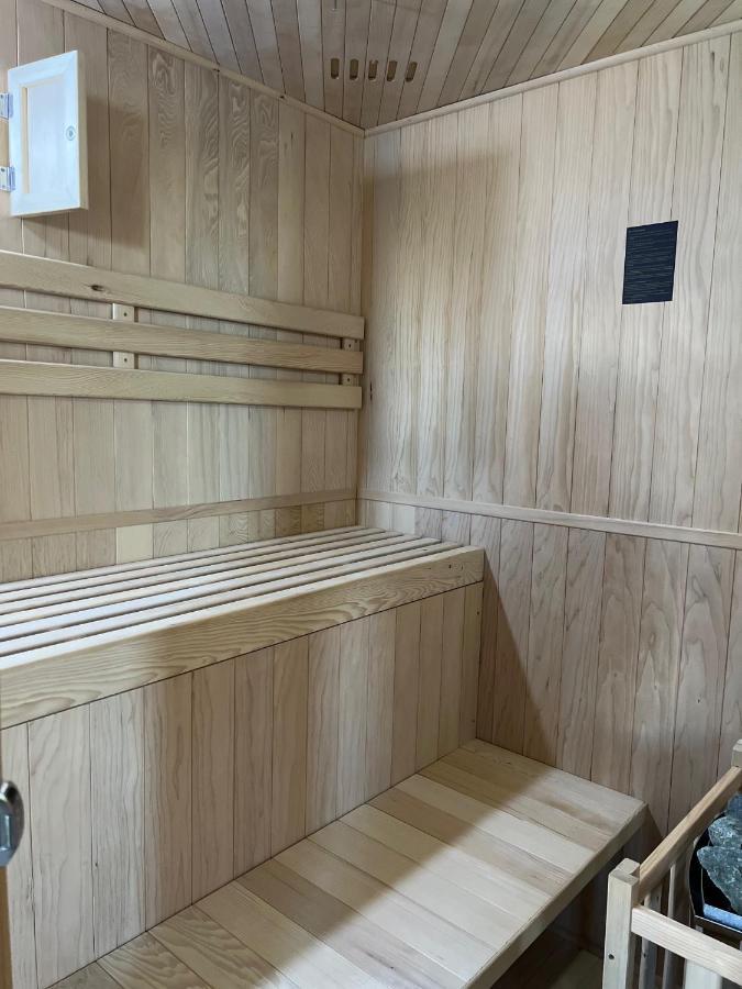Chalet Biene - Swiss Alp Chalet With Sauna And Jacuzzi Ulrichen Extérieur photo